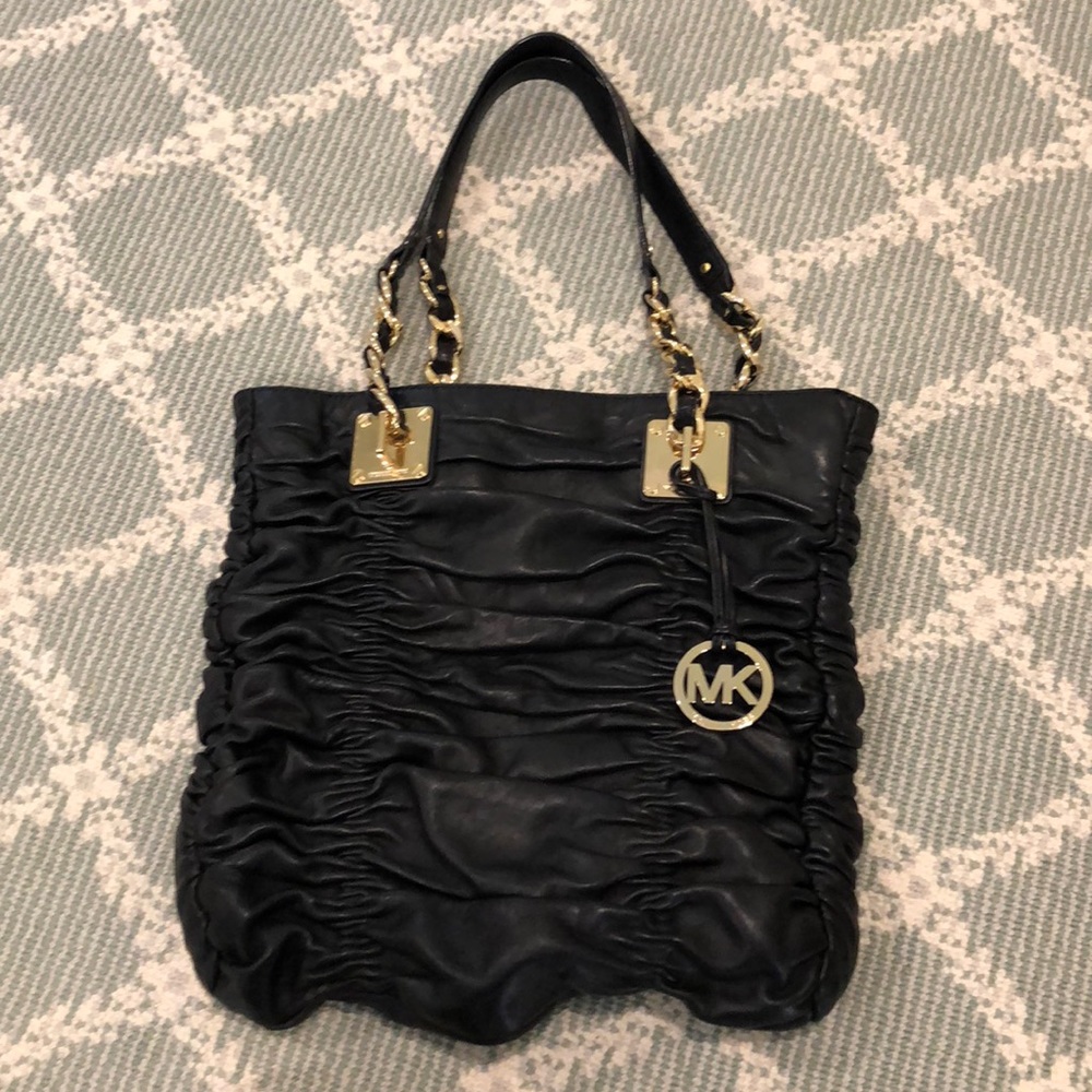 Michael Kors Black Leather Tote Bag Good Condition